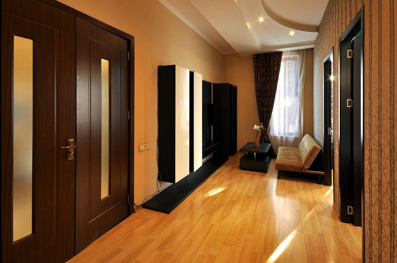 Hotel Majestic Tbilisi Exterior photo