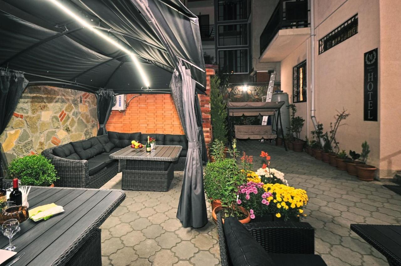 Hotel Majestic Tbilisi Exterior photo