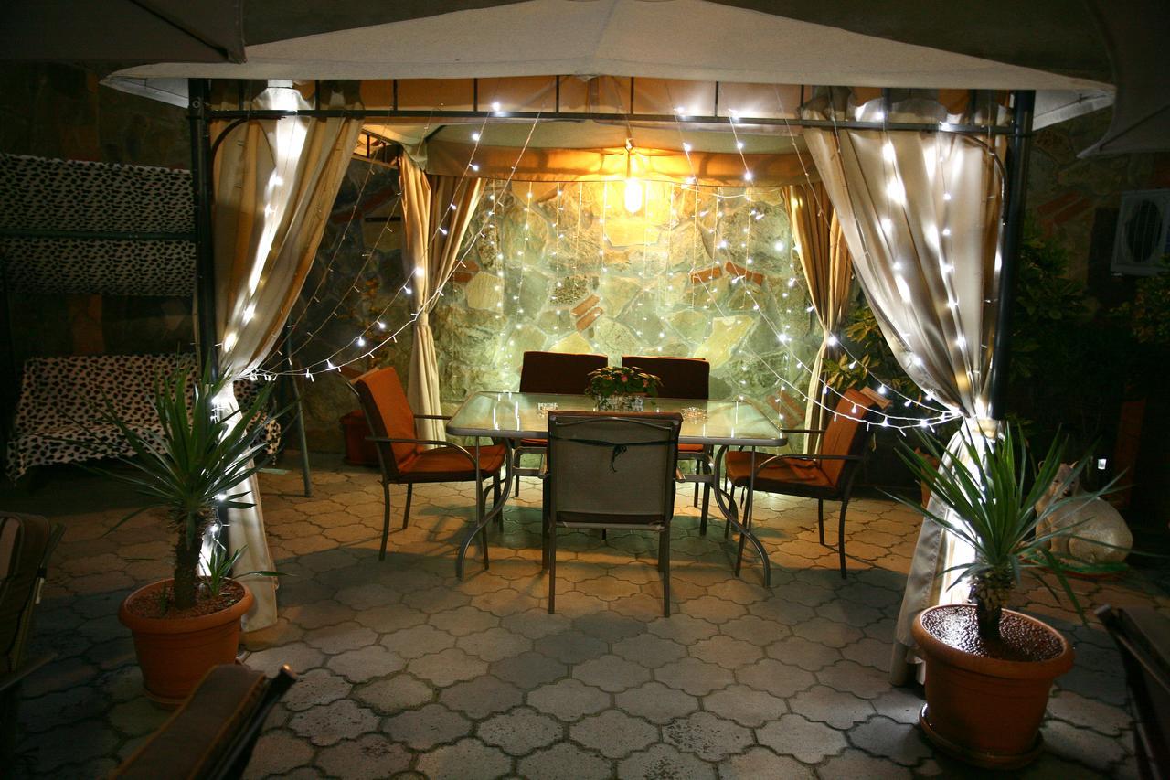 Hotel Majestic Tbilisi Exterior photo
